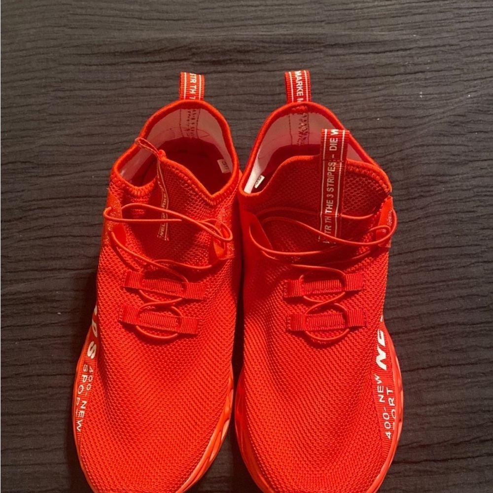 New re sport , size 7 red shoes
